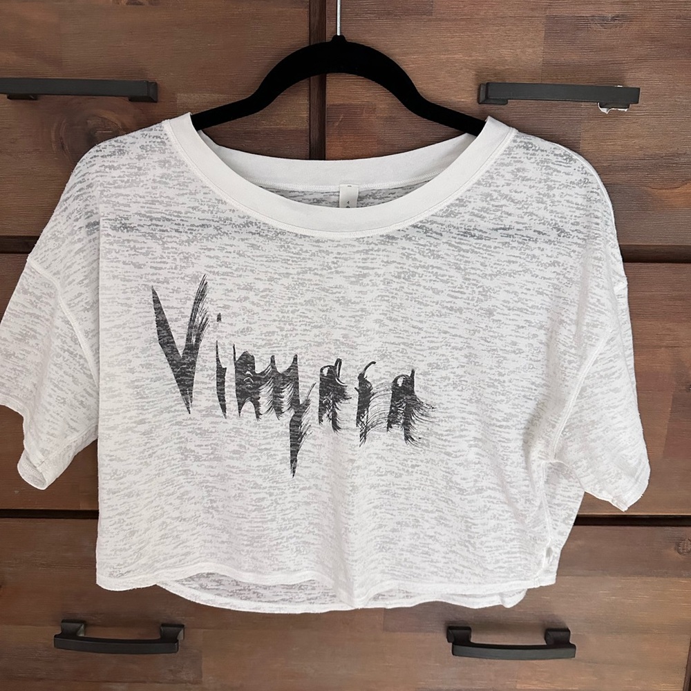 Lululemon Lightest Cropped Tee size 4